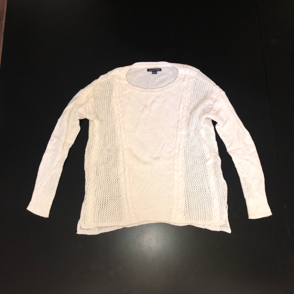 American Eagle cream/ivory/white knit sweater xsmall